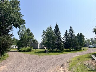 Plus de détails pour 15 E Pine Mountain Ct, Grand Marais, MN - Logement à vendre
