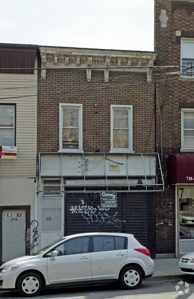 266 Jamaica Ave, Brooklyn, NY à louer - Photo principale – Image 1 sur 4