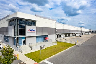 Plus de détails pour 9210 E Columbus Dr, Tampa, FL - Industriel/Logistique à louer