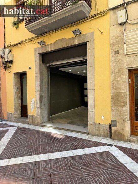 Local commercial dans Vilanova i la Geltrú, Barcelona à louer - Photo de l’immeuble – Image 2 sur 4