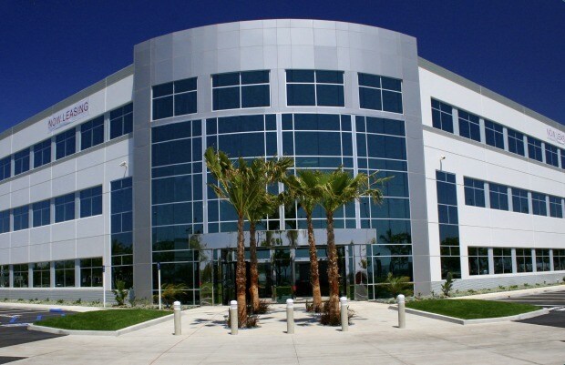 1901 N Rice Ave, Oxnard, CA à louer - Photo de l’immeuble – Image 2 sur 7