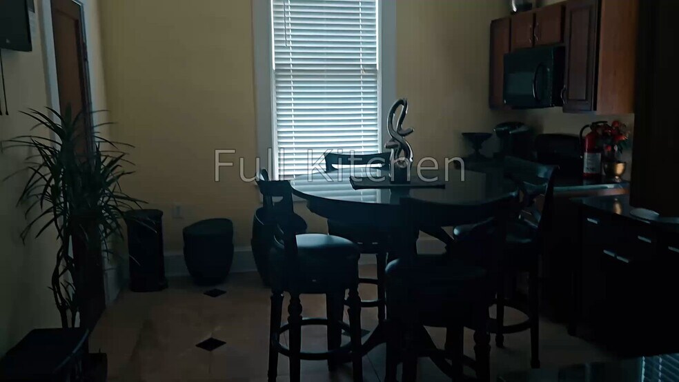 3285 Main St, College Park, GA à vendre - Vidéo sur l’annonce professionnelle – Image 2 sur 16