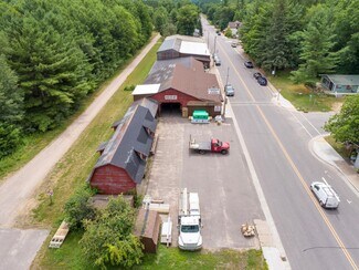 Plus de détails pour 7220 Bradley St, Lake Tomahawk, WI - Local commercial à vendre