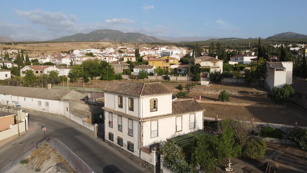 Terrain dans La Zubia, Granada à vendre - Aérien – Image 1 sur 49