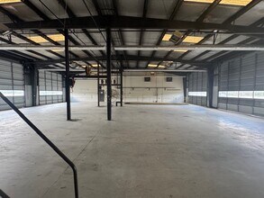 21330 Blue Star Hwy, Jarratt, VA à louer Photo intérieure– Image 2 sur 3