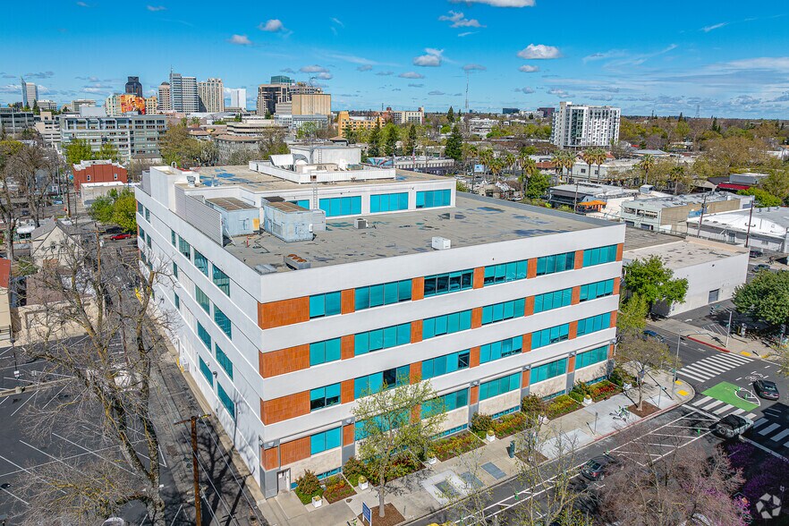 2020 L St, Sacramento, CA à louer - Aérien – Image 3 sur 10