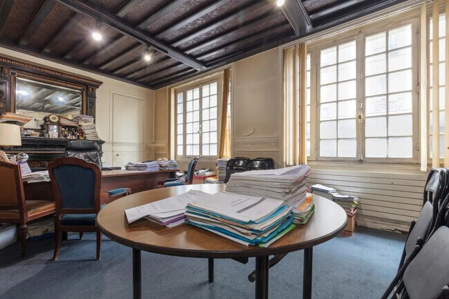 Plus de détails pour Bureau à vendre