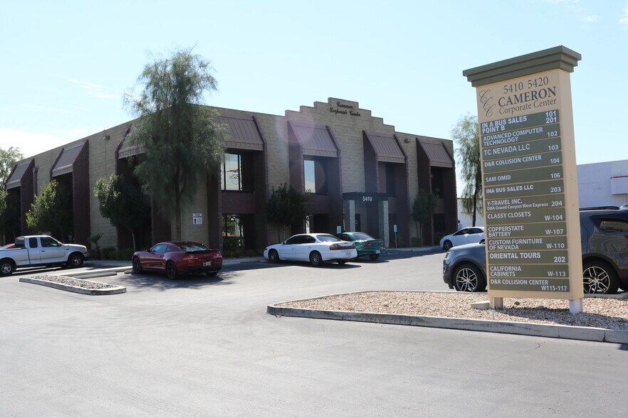 5410 Cameron St, Las Vegas, NV à louer - Photo de l’immeuble – Image 2 sur 5