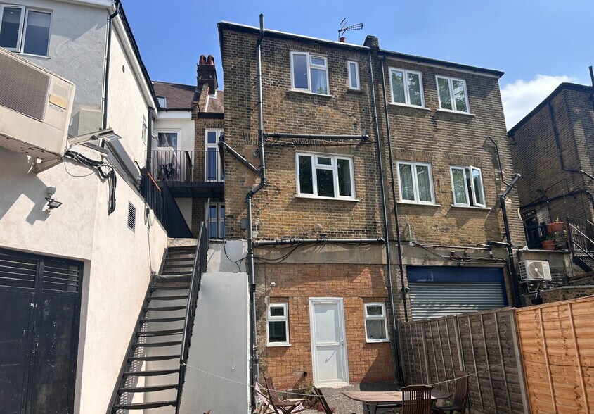 529-529B Finchley Rd, Londres à vendre - Photo de l’immeuble – Image 3 sur 9