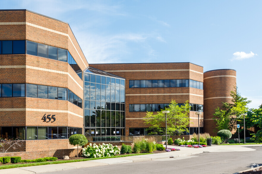 455 E Eisenhower Pky, Ann Arbor, MI à louer - Photo principale – Image 1 sur 29