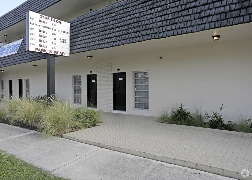 2145 Davie Blvd, Fort Lauderdale, FL à louer - Photo de l’immeuble – Image 3 sur 7