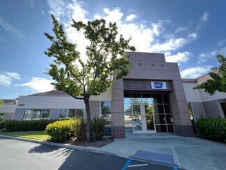 Plus de détails pour 743 Camden Ave, Campbell, CA - Local d'activités à louer