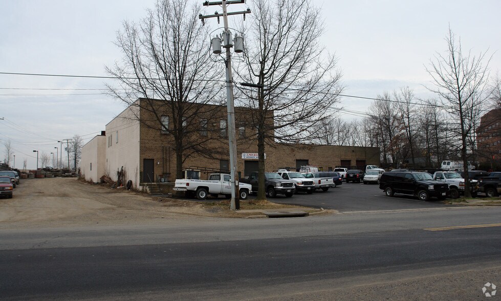 2811 Old Lee Hwy, Merrifield, VA à louer - Photo principale – Image 1 sur 11