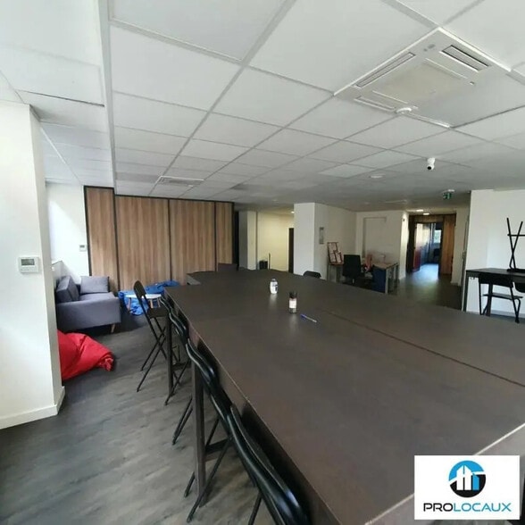 Bureau dans Grenoble à vendre - Photo de l’immeuble – Image 3 sur 12