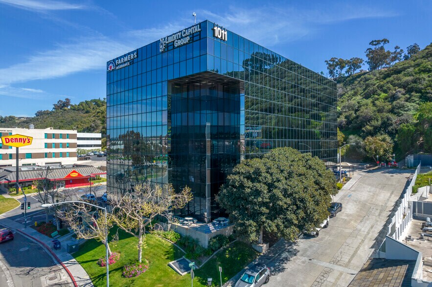 1011 Camino del Rio S, San Diego, CA à louer - Photo de l’immeuble – Image 2 sur 8
