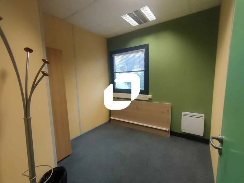 Bureau dans Noisy-le-Roi à louer - Photo intérieure – Image 3 sur 10