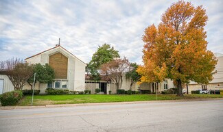 Plus de détails pour 716 Main St, Garland, TX - Bureau/Local commercial à louer