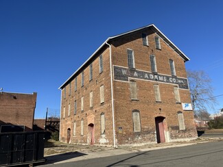 Plus de détails pour 100 West St, Oxford, NC - Industriel/Logistique à vendre
