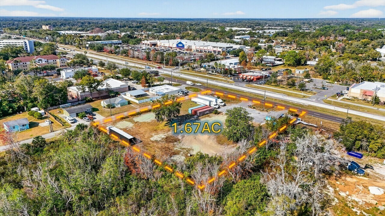 576 E International Speedway Blvd, Deland, FL à vendre Photo principale– Image 1 sur 4