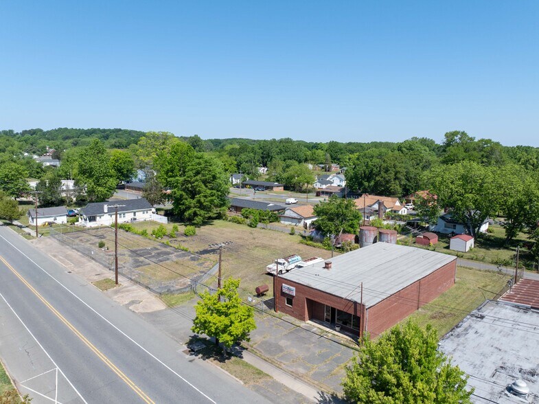 311 E Virginia Ave, Bessemer City, NC à vendre - Photo de l’immeuble – Image 3 sur 6