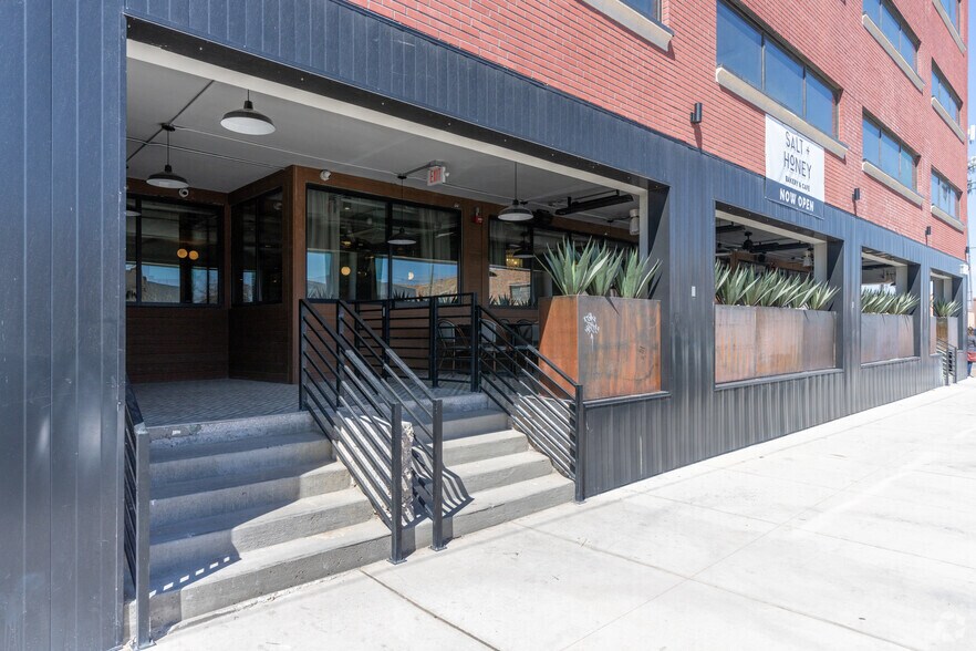 1125 Texas Ave, El Paso, TX à louer - Photo de l’immeuble – Image 3 sur 16