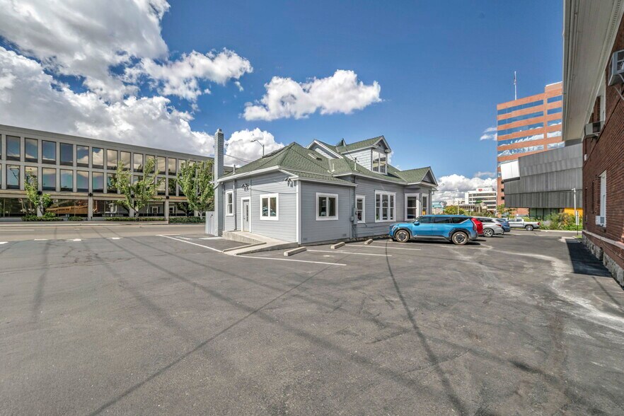 403/421 Hill St portefeuille de 2 biens à vendre sur LoopNet.fr - Photo de l’immeuble – Image 3 sur 13