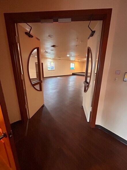 4528 Pacific Ave SE, Lacey, WA à louer - Photo de l’immeuble – Image 3 sur 7