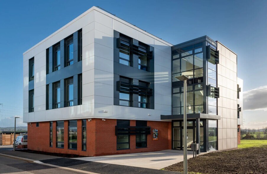 Babbage Way, Clyst Honiton à louer - Photo principale – Image 1 sur 5