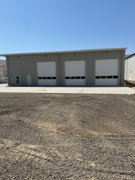 1610 Dale Ave, Benton City, WA à louer - Photo de l’immeuble – Image 2 sur 4