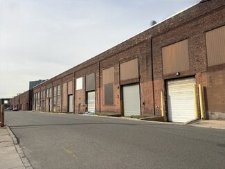 Plus de détails pour 700-800 1st St, Harrison, NJ - Industriel/Logistique à louer