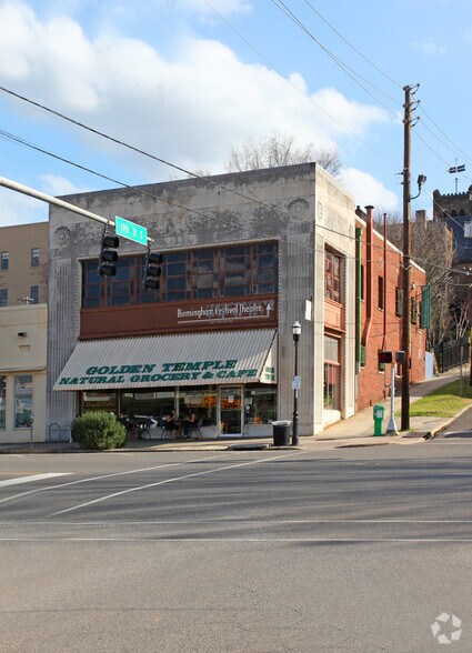 1901 11th Ave S, Birmingham, AL à louer - Photo de l’immeuble – Image 1 sur 4