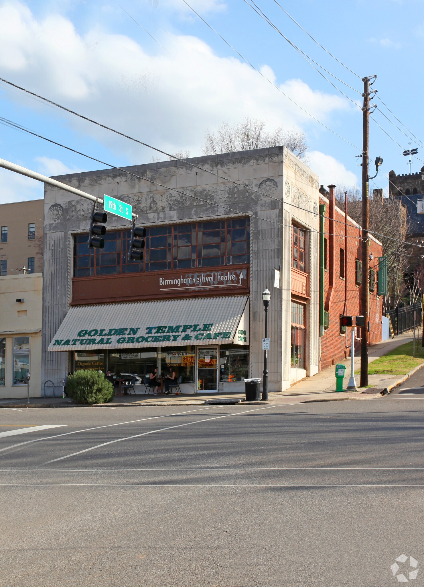 1901 11th Ave S, Birmingham, AL à louer Photo de l’immeuble– Image 1 sur 5
