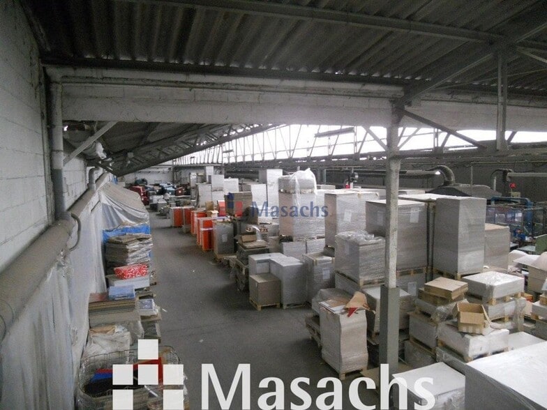 View Photo