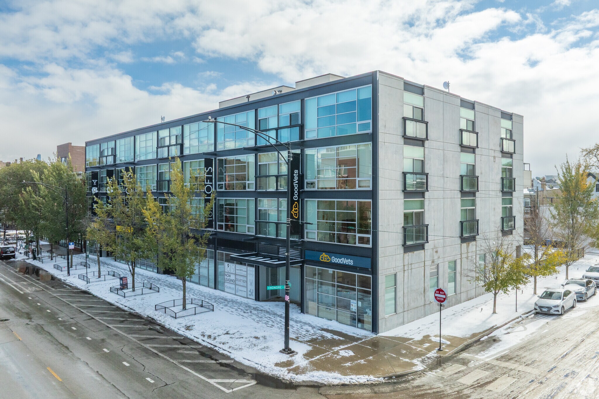1819 W Division St, Chicago, IL à louer Photo principale– Image 1 sur 11
