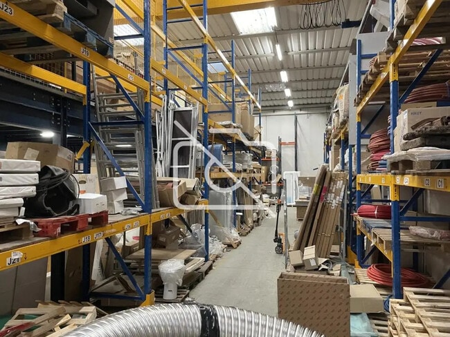 Plus de détails pour Industriel/Logistique à vendre