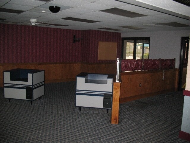 155 W Bay Area Blvd, Webster, TX à vendre - Photo intérieure – Image 2 sur 14