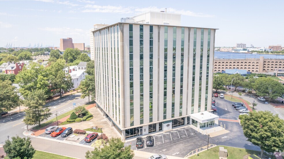 355 Crawford St, Portsmouth, VA à louer - Photo de l’immeuble – Image 3 sur 4