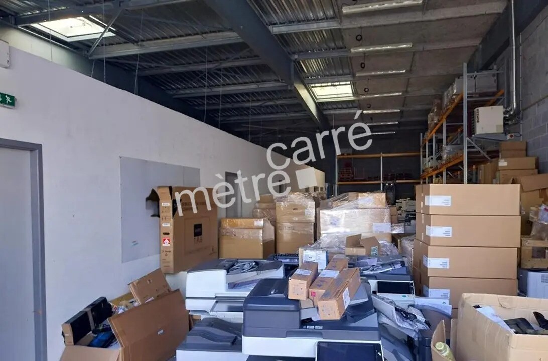 Local d’activités dans Nantes à louer Photo de l’immeuble– Image 1 sur 3