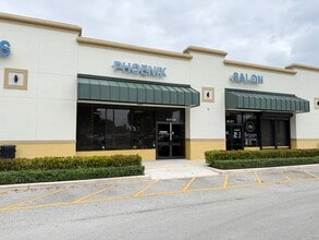 6125-6155 Lake Worth Rd, Lake Worth, FL à louer Photo intérieure– Image 2 sur 2