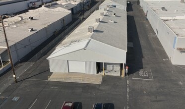 11240 Sherman Way, Sun Valley, CA à louer Aérien– Image 2 sur 10