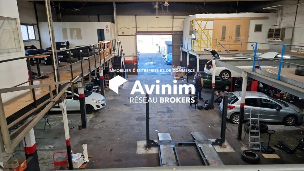 Industriel/Logistique dans SAINT-OUEN-L'AUMONE à vendre - Photo de l’immeuble – Image 3 sur 16