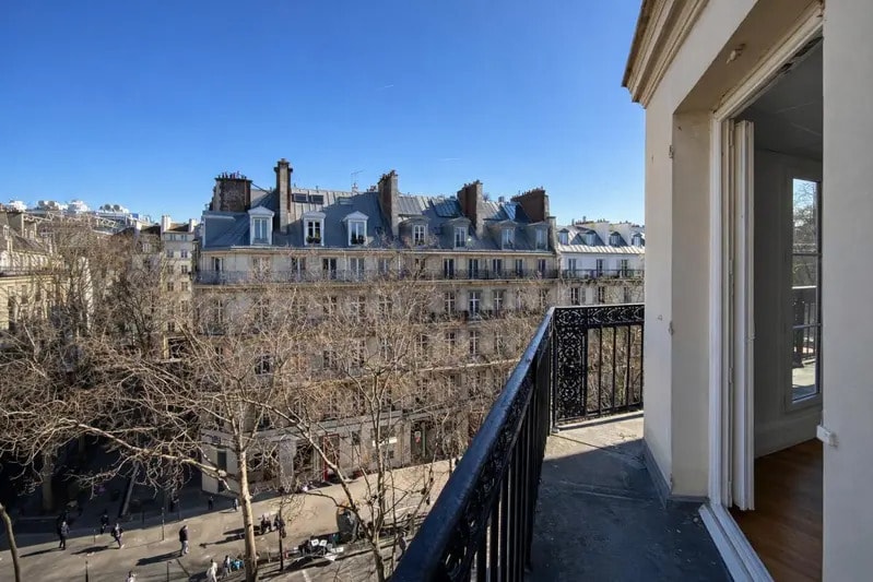 23 Boulevard De Sébastopol, Paris à louer - Photo de l’immeuble – Image 2 sur 7