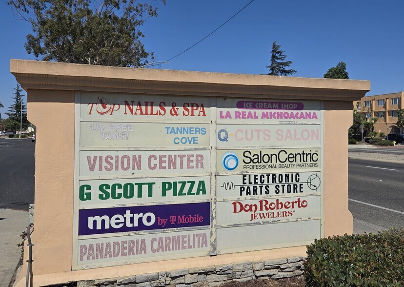 1323-1465 S Broadway, Santa Maria, CA à louer - Photo de l’immeuble – Image 3 sur 9