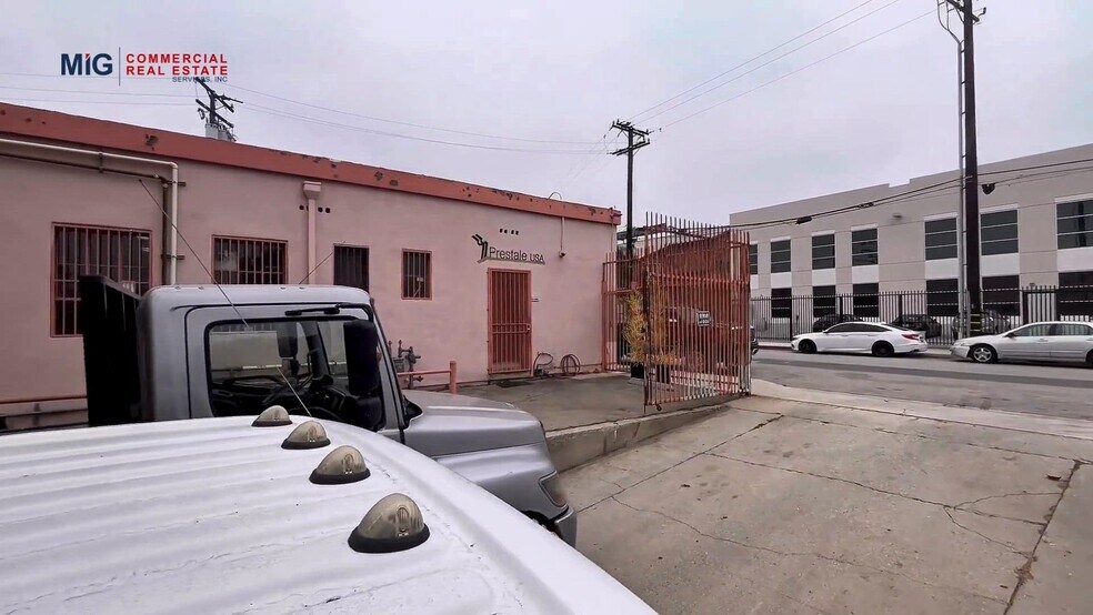 3255 Saco St, Vernon, CA à louer - Vidéo sur l’annonce professionnelle – Image 2 sur 66