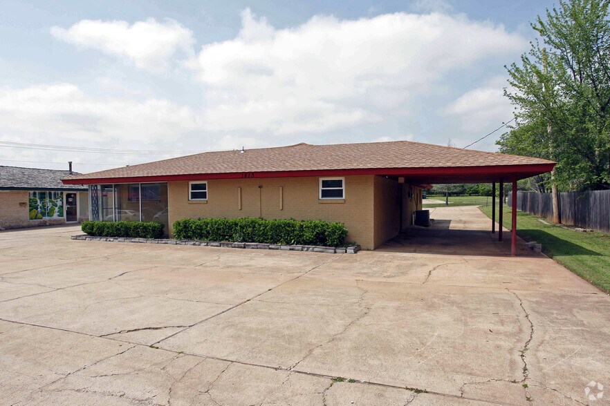 1413 S Boulevard St, Edmond, OK à vendre - Photo de l’immeuble – Image 2 sur 2