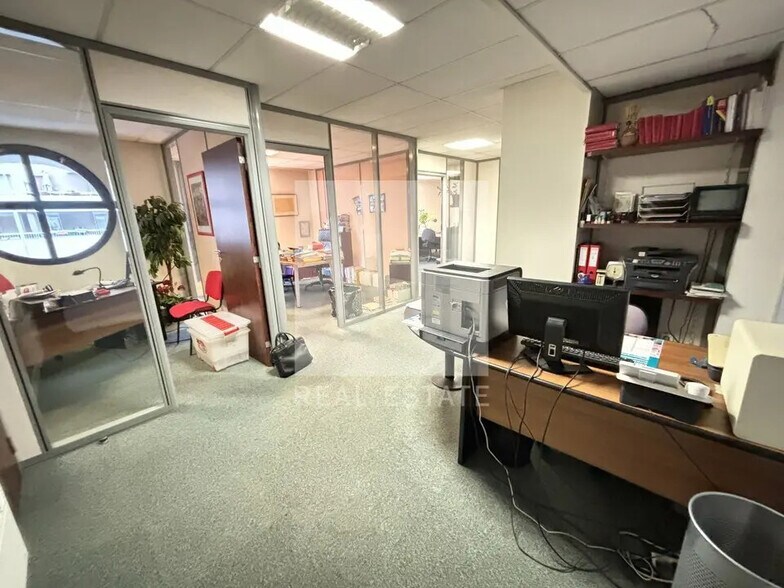 66 Rue Cuvier, Lyon à louer - Photo de l’immeuble – Image 2 sur 9