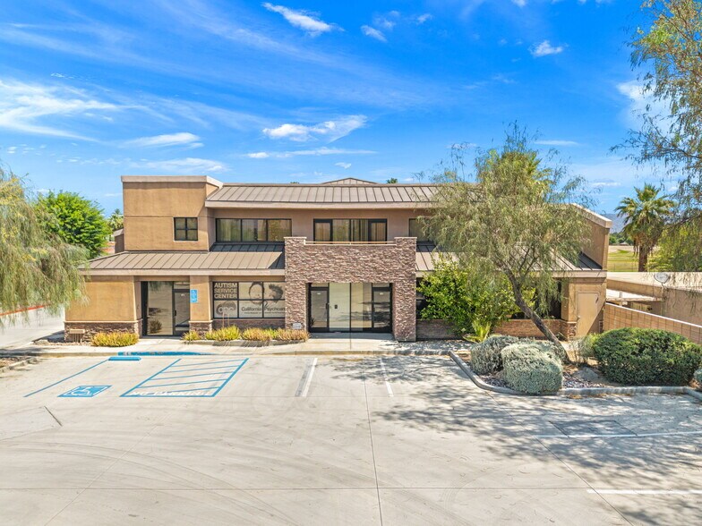 73321 Fred Waring Dr, Palm Desert, CA à louer - Photo de l’immeuble – Image 1 sur 23