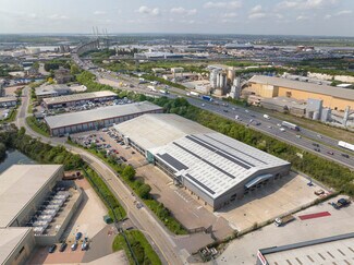 Plus de détails pour Weston Ave, Grays - Industriel/Logistique à louer