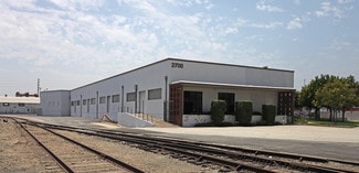 Plus de détails pour 2700 Eastern Ave, Commerce, CA - Industriel/Logistique à louer