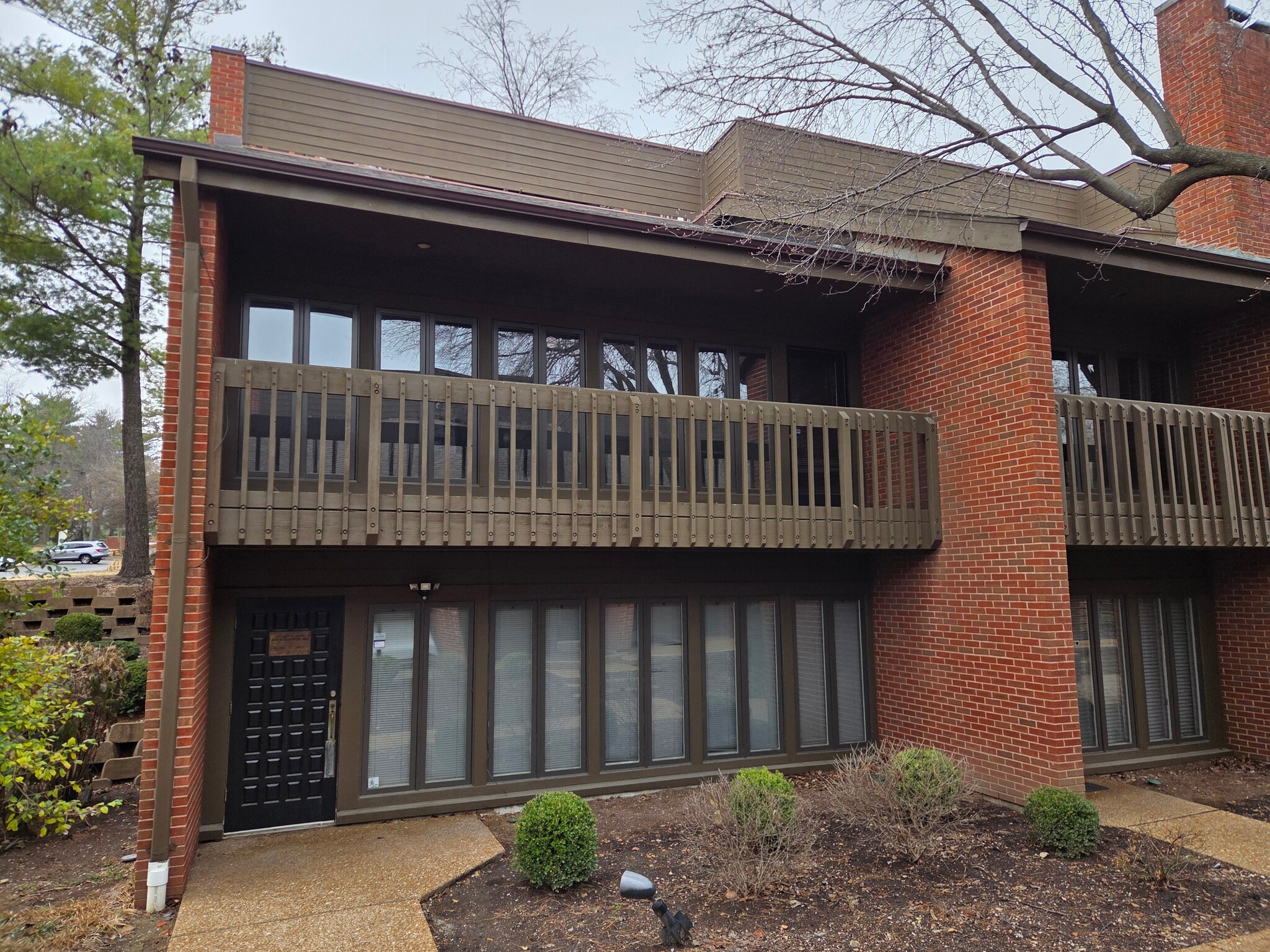 4 The Pines Ct, Saint Louis, MO à vendre Photo principale– Image 1 sur 8